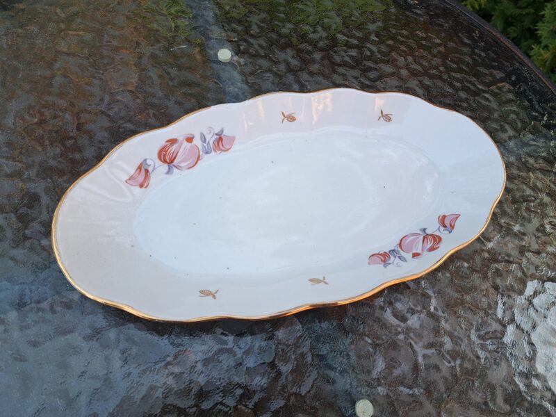 Garenais šķīvjis vidējais Nr2, pusdienu servīzee "Ārija" ar puķuzirņiem, L=30cm, zelta apvilkuma slīpējums (Ārija pusdienu 385)