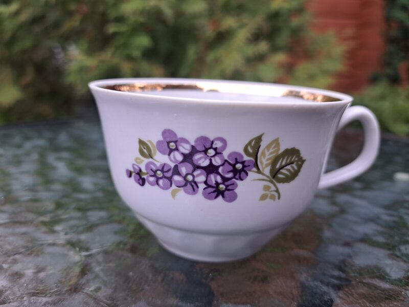 Krūzīte, tējas servīze "Māra" ar ceriņiem un zeltu, RPR (Māra tējas 205)