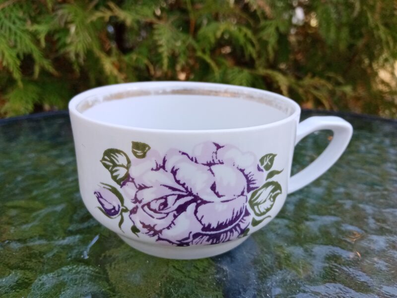 Tējas tase, "Aija-2" ar violētu puķi (Aija-2 tējas 39)