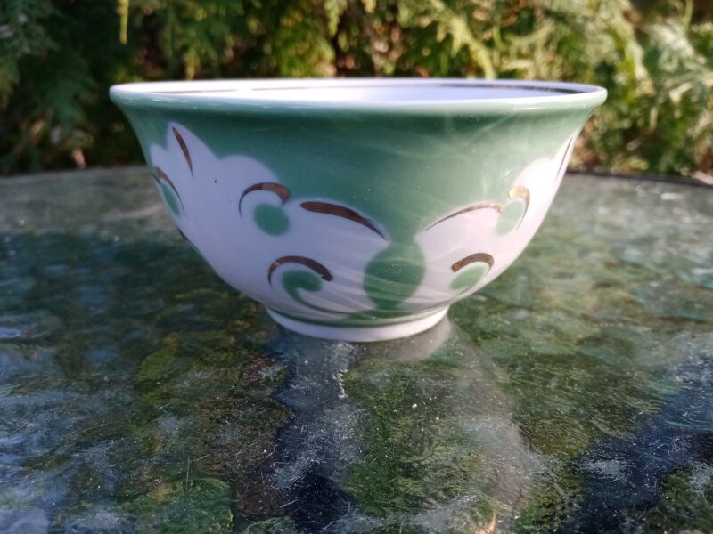 Bļodiņa(piala) maza, krāsas tonis: bāli zaļš, servīze "Austrumu" (Austrumu 20)